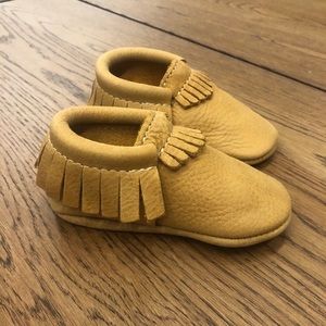 New Freshly Picked “Beehive State” Moccasins